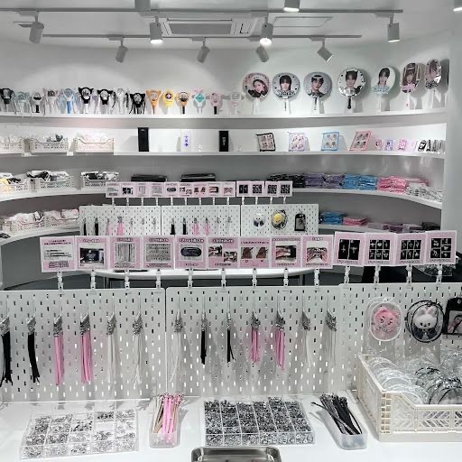 PNCA新大久保店の店内